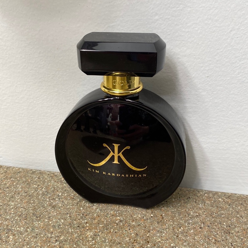 Kim Kardashian gold full size perfume - new without box